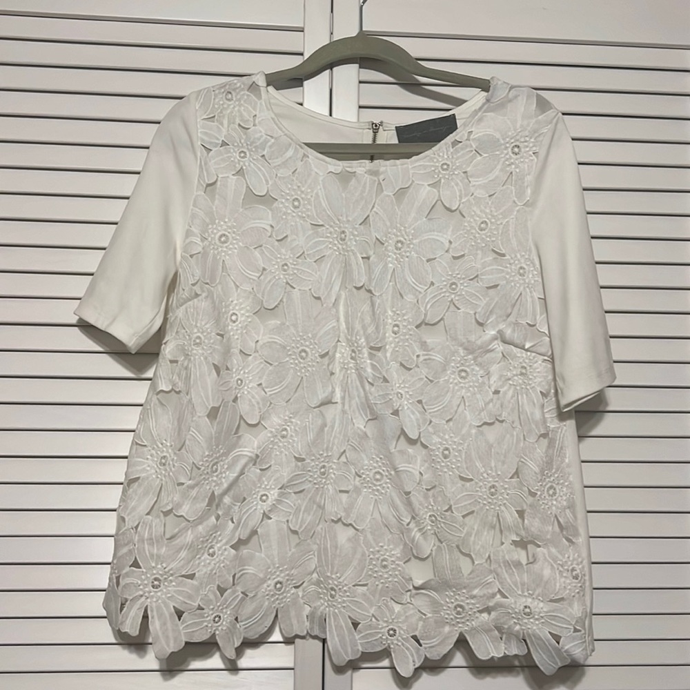 Women’s blouse